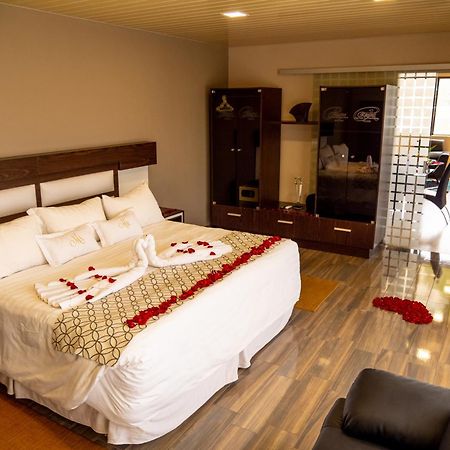 Hotel Regina Resort & Convenciones Cochabamba Buitenkant foto