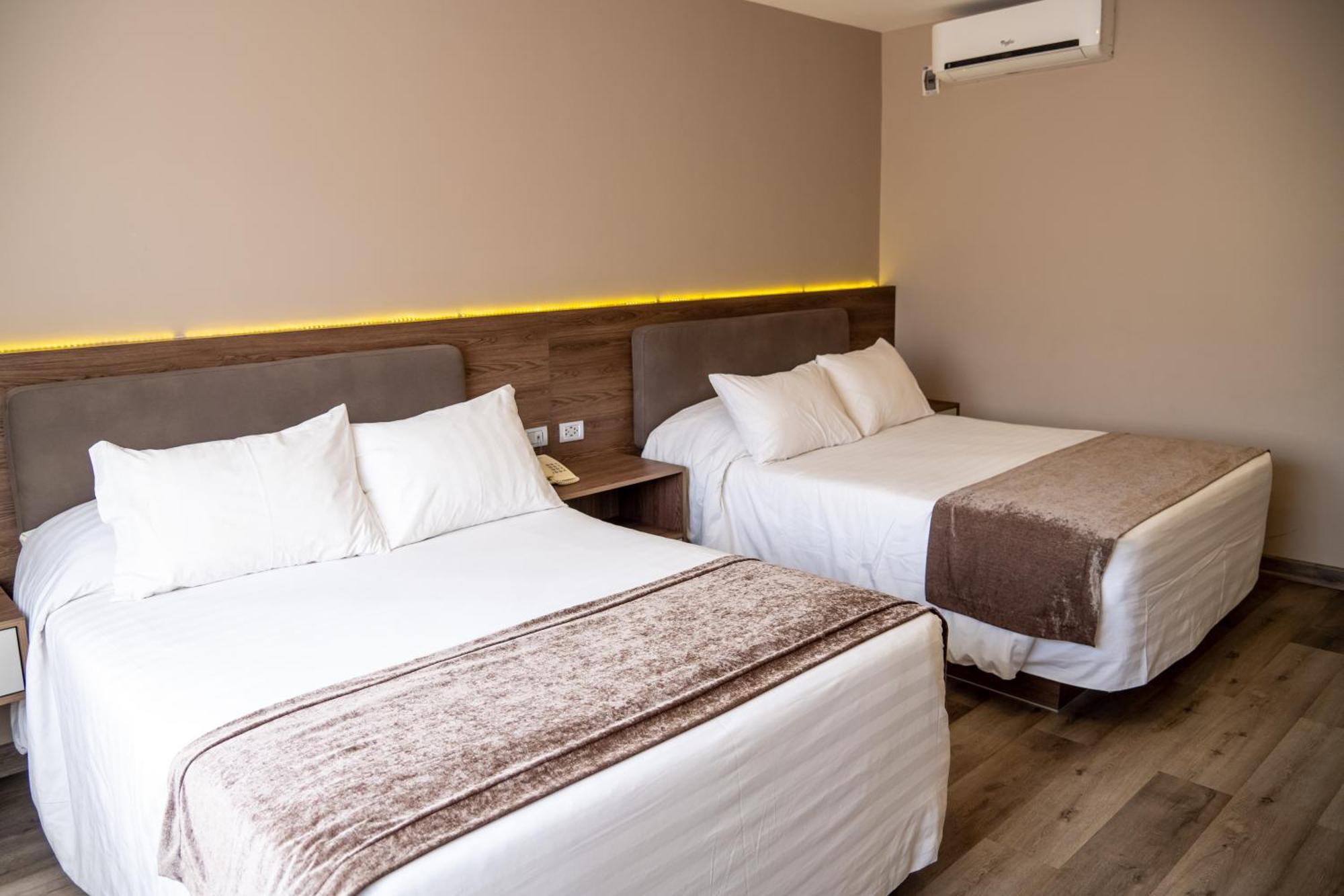 Hotel Regina Resort & Convenciones Cochabamba Buitenkant foto